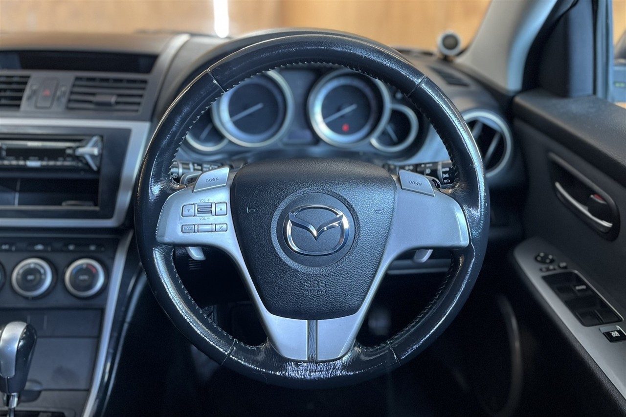 2008 Mazda Atenza