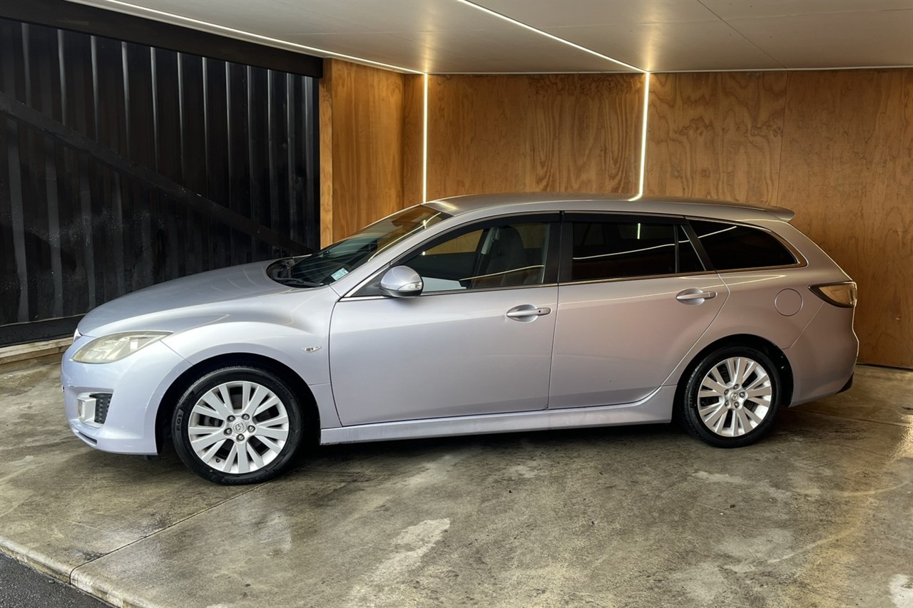 2008 Mazda Atenza