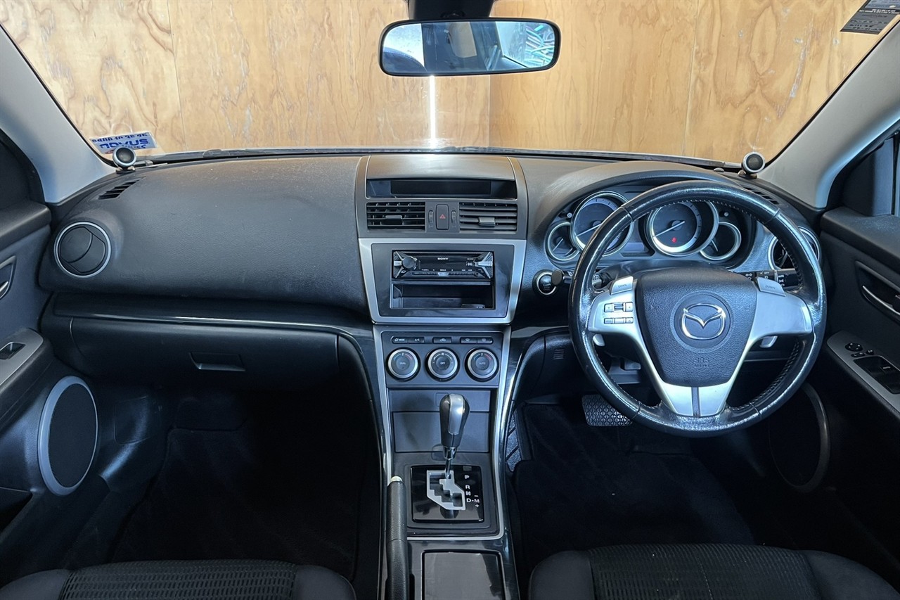 2008 Mazda Atenza