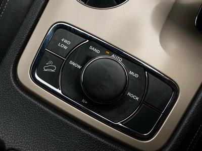 2015 Jeep GRAND CHEROKEE - Thumbnail