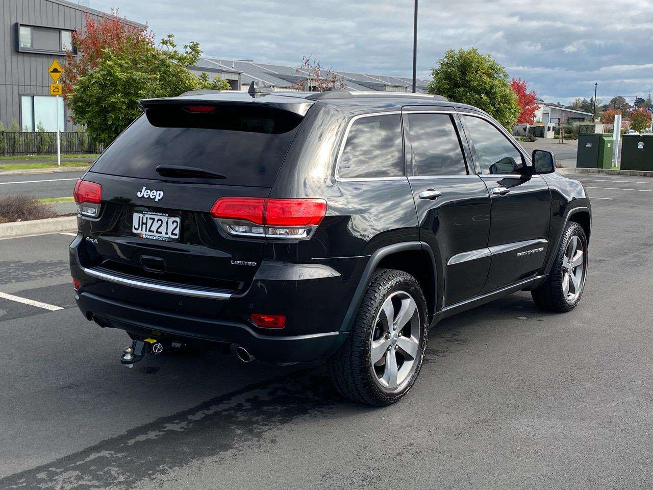 2015 Jeep GRAND CHEROKEE