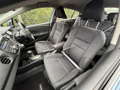 2010 Honda Insight - Thumbnail