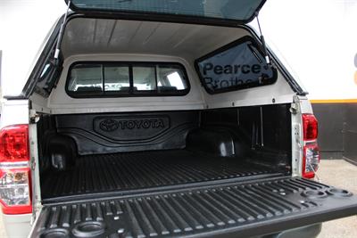 2011 Toyota Hilux - Thumbnail