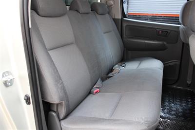 2011 Toyota Hilux - Thumbnail