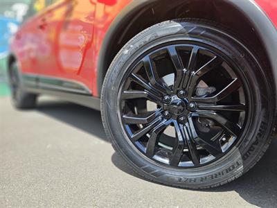 2017 Mitsubishi Outlander - Thumbnail