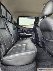 2018 Nissan Navara - Thumbnail