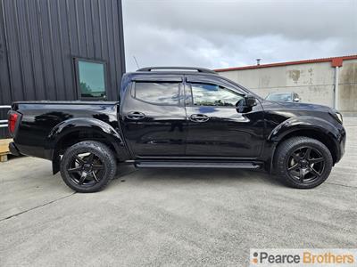 2018 Nissan Navara - Thumbnail