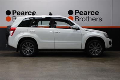 2019 Suzuki Grand Vitara - Thumbnail