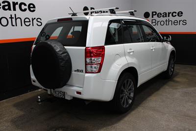 2019 Suzuki Grand Vitara - Thumbnail