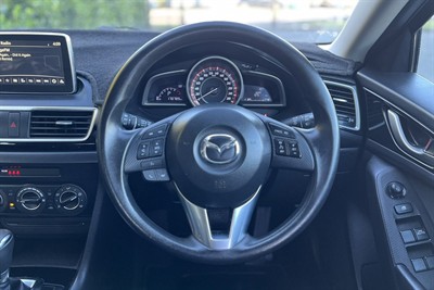 2016 Mazda Mazda3 - Thumbnail
