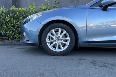 2016 Mazda Mazda3 - Thumbnail
