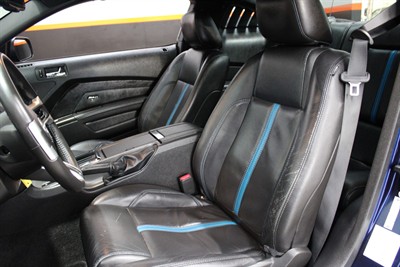 2010 Ford Mustang - Thumbnail