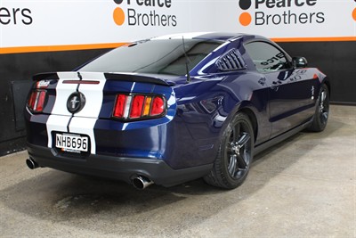 2010 Ford Mustang - Thumbnail