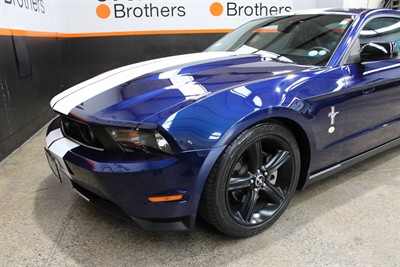 2010 Ford Mustang - Thumbnail