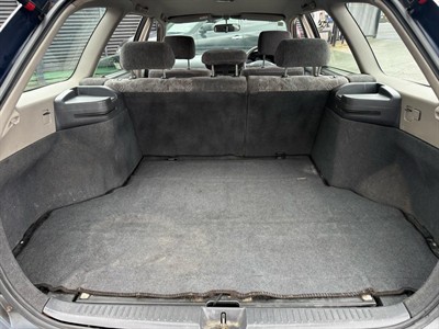 1999 Toyota Caldina - Thumbnail