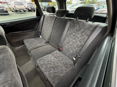 1999 Toyota Caldina - Thumbnail