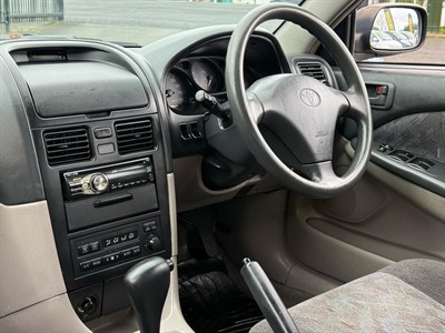 1999 Toyota Caldina - Thumbnail