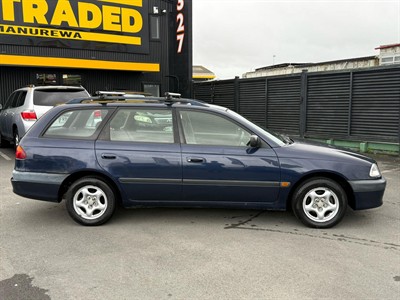 1999 Toyota Caldina - Thumbnail