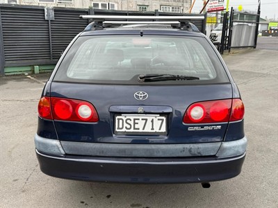 1999 Toyota Caldina - Thumbnail