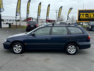 1999 Toyota Caldina - Thumbnail
