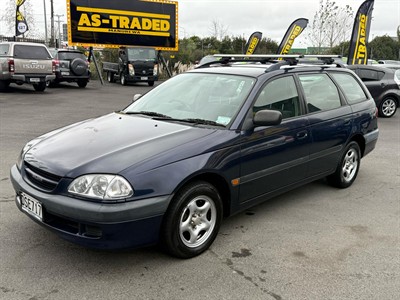 1999 Toyota Caldina - Thumbnail