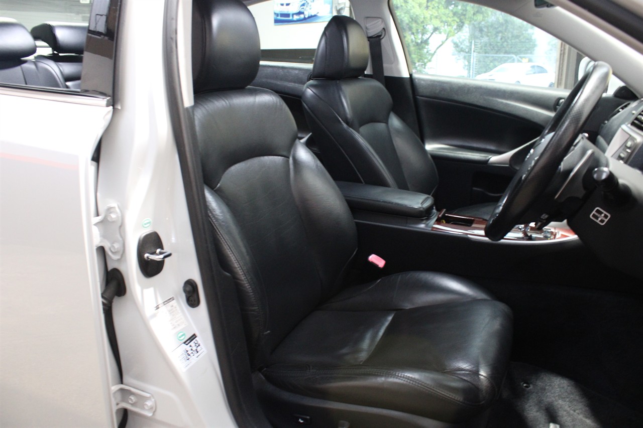 2007 Lexus Is350