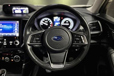 2020 Subaru FORESTER - Thumbnail