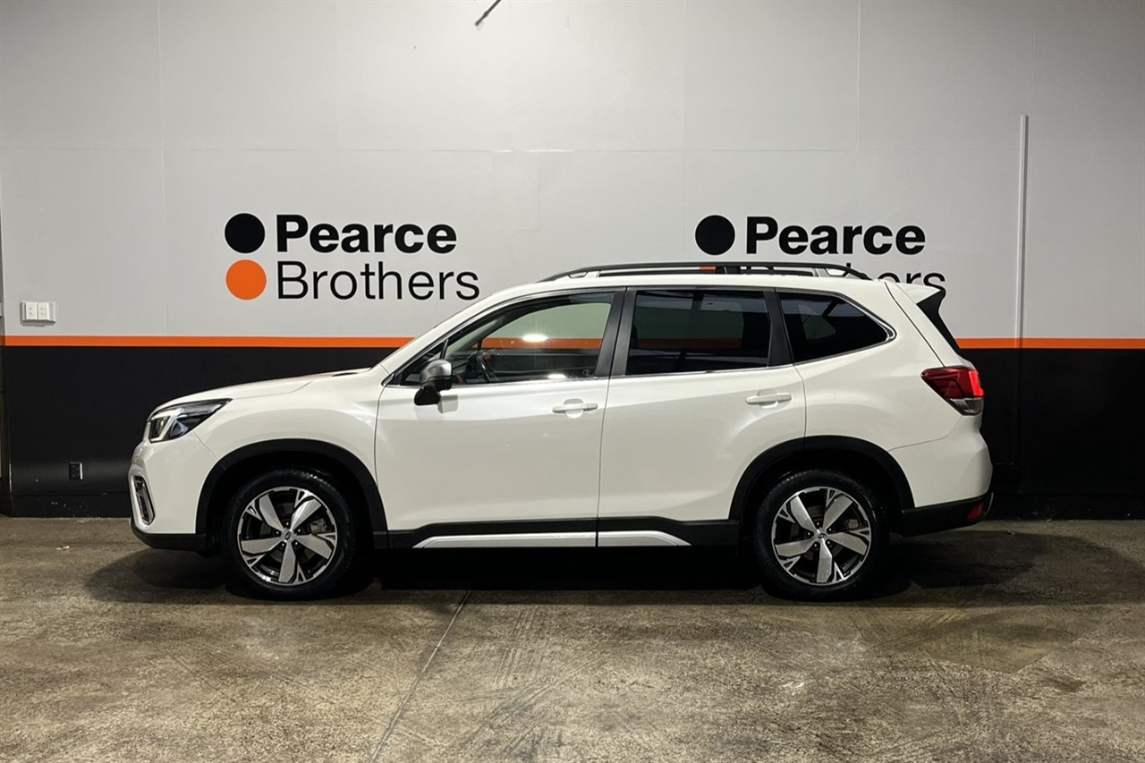 2020 Subaru FORESTER