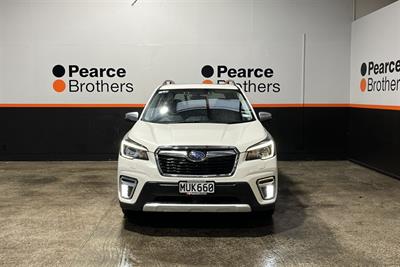 2020 Subaru FORESTER - Thumbnail