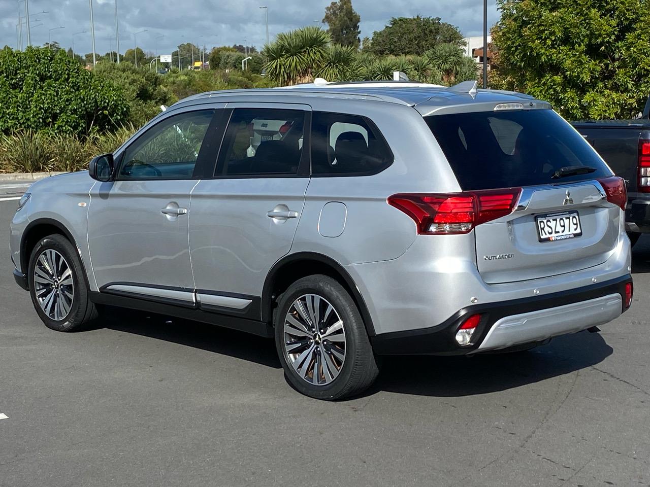 2020 Mitsubishi Outlander