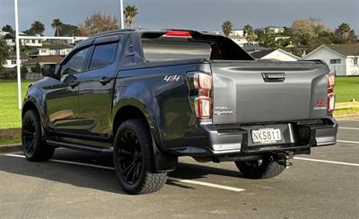 2021 Isuzu D-Max - Thumbnail