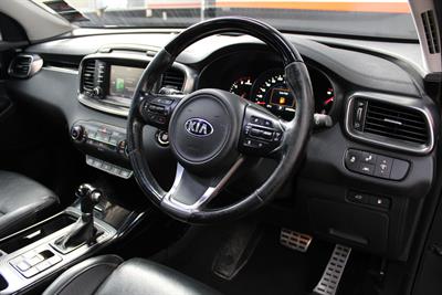 2017 Kia Sorento - Thumbnail