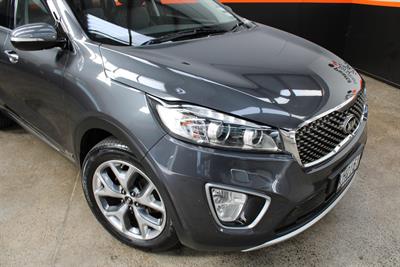 2017 Kia Sorento - Thumbnail