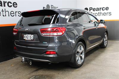 2017 Kia Sorento - Thumbnail