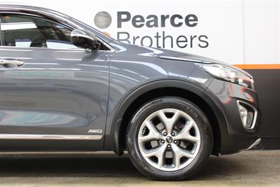 2017 Kia Sorento - Thumbnail