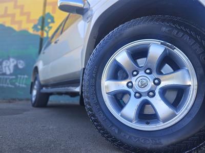 2009 Toyota Landcruiser Prado - Thumbnail
