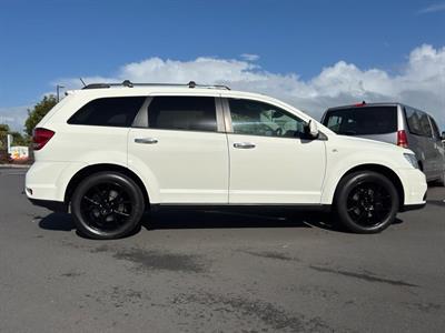 2015 Dodge Journey - Thumbnail