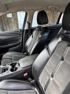 2015 Holden Commodore - Thumbnail