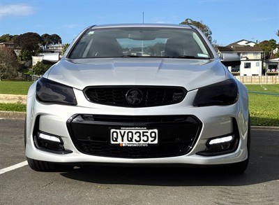 2015 Holden Commodore - Thumbnail