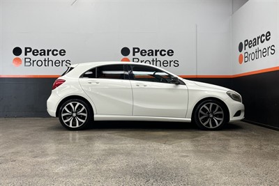 2013 Mercedes-Benz A180 - Thumbnail