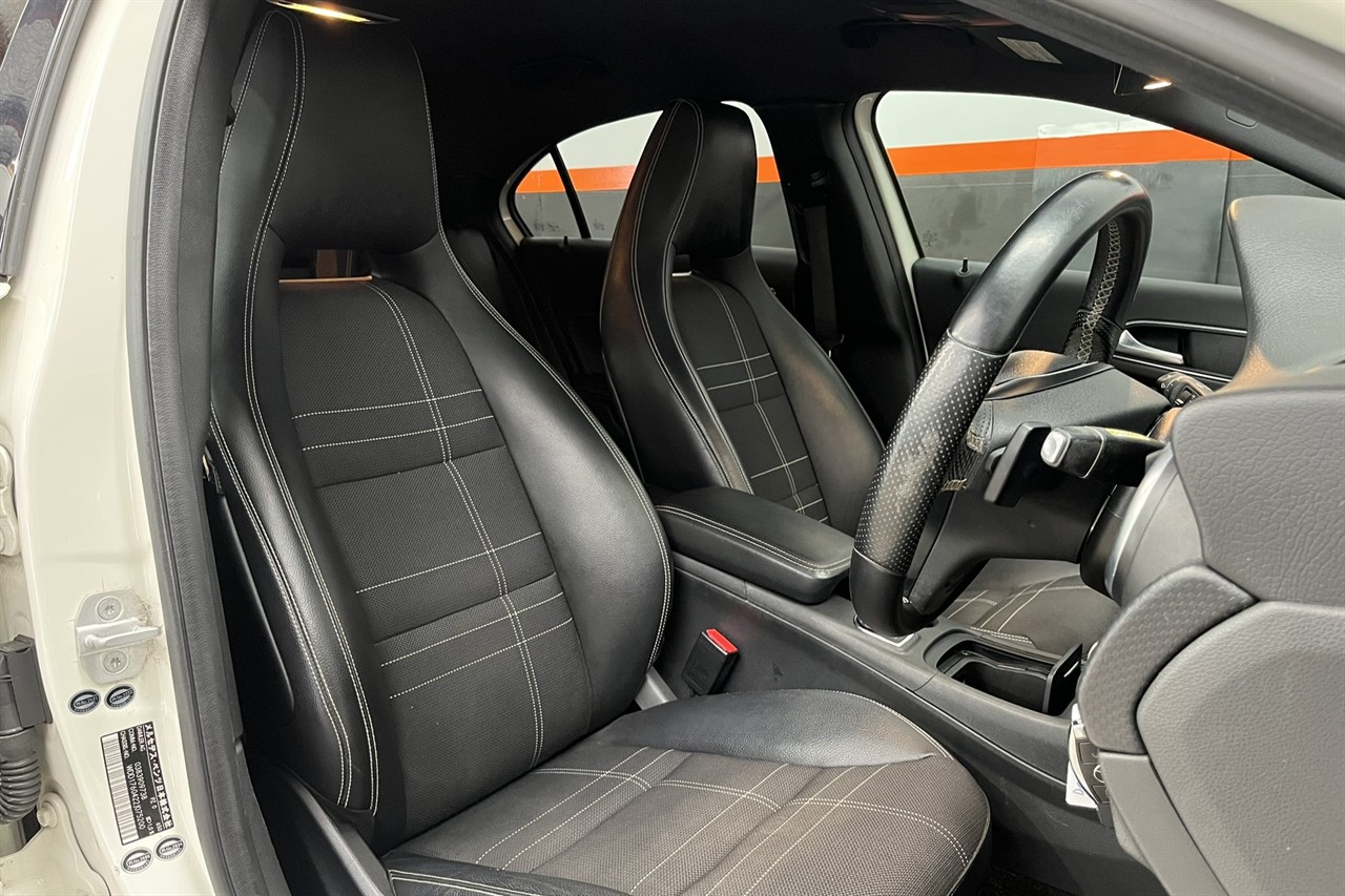 2013 Mercedes-Benz A180