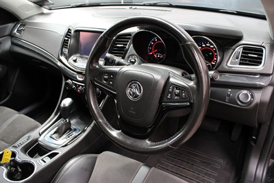 2016 Holden Commodore - Thumbnail