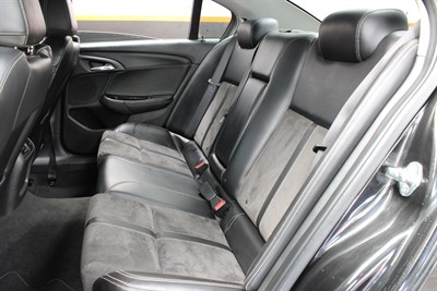 2016 Holden Commodore - Thumbnail