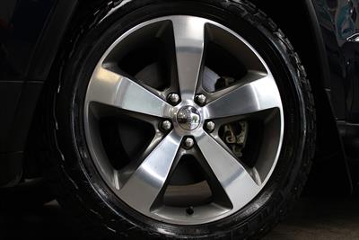 2016 Jeep Grand Cherokee - Thumbnail