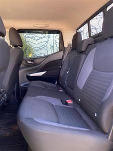 2021 Nissan Navara - Thumbnail