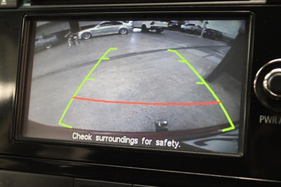 2016 Mitsubishi Outlander - Thumbnail