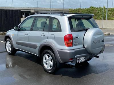 2002 Toyota RAV4 - Thumbnail