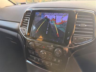 2019 Jeep GRAND CHEROKEE - Thumbnail