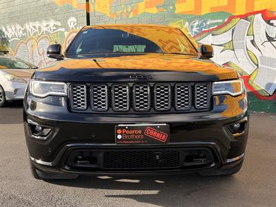 2019 Jeep GRAND CHEROKEE - Thumbnail
