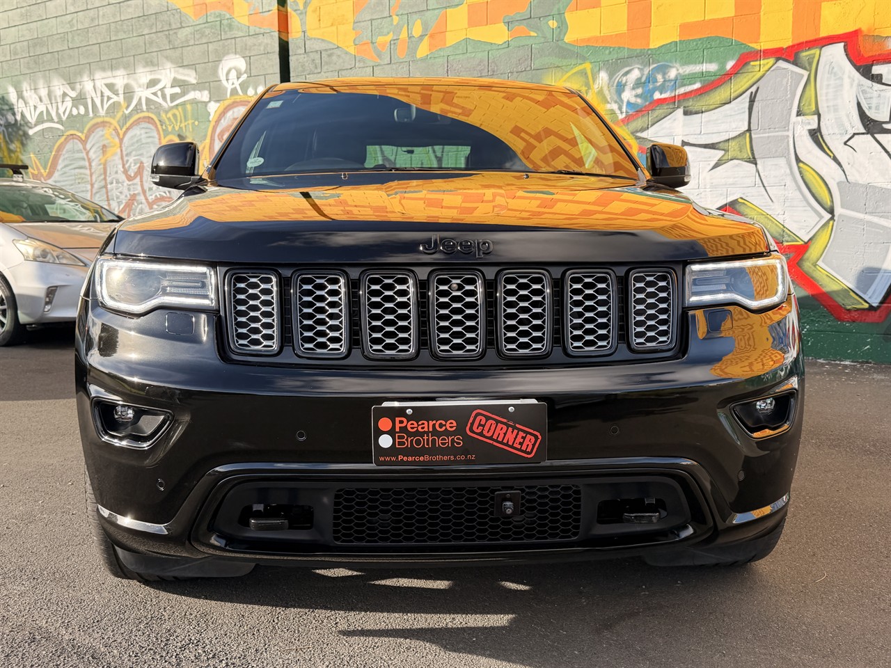 2019 Jeep GRAND CHEROKEE